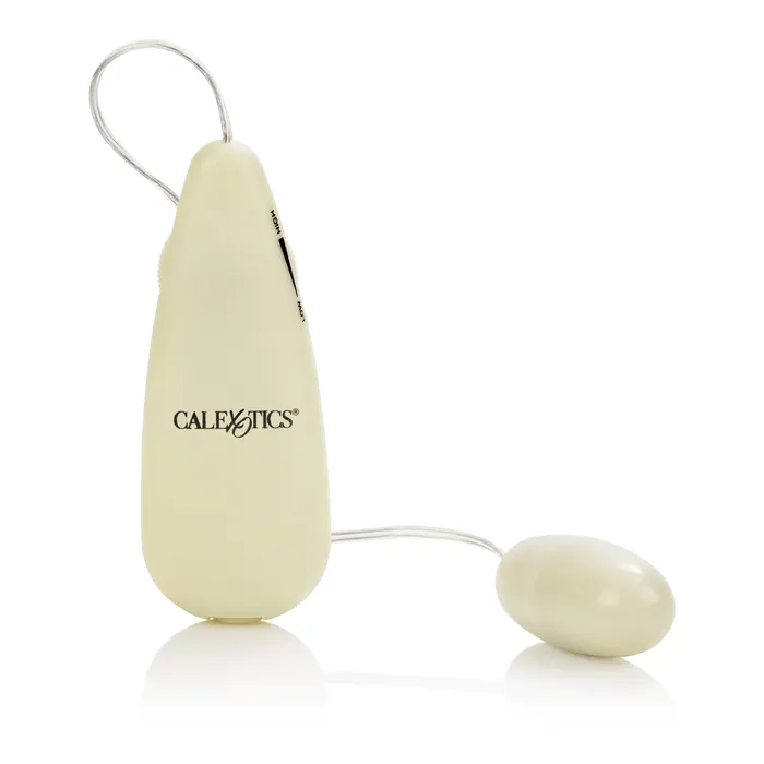 CalExotics GlowintheDark Pocket Exotics Vibrating Glowing Bullet Female Sex Toys CalExotics GlowintheDark Pocket Exotics Vibrating Glowing Bullet Female Sex Toys