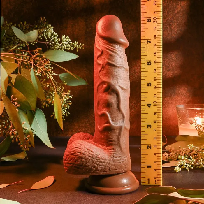 Evolved REALISTIC DILDO 8 DARK 21 cm Dong Evolved Dildos