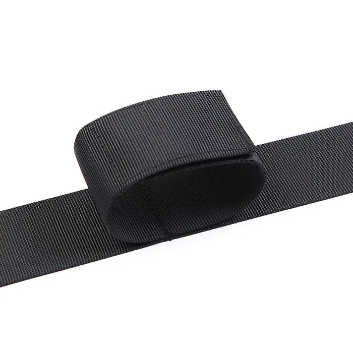 Manette Bondage Coscia sottomissione manette bdsm sexy giochi di coppia fetish OHMAMA Couples